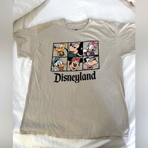 Disneyland Tan TShirt Size L
